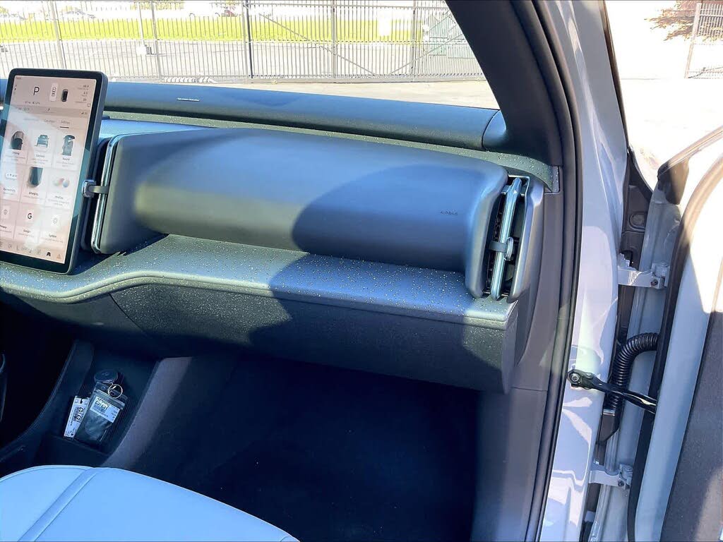 2025 Volvo EX30
