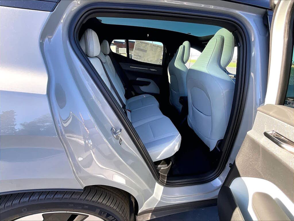 2025 Volvo EX30
