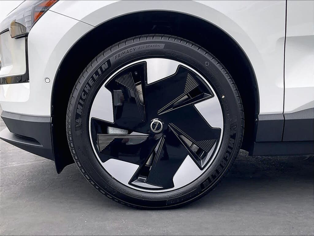 2025 Volvo EX30