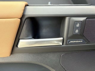 2025 Land Rover Defender