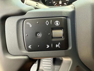 2025 Land Rover Defender