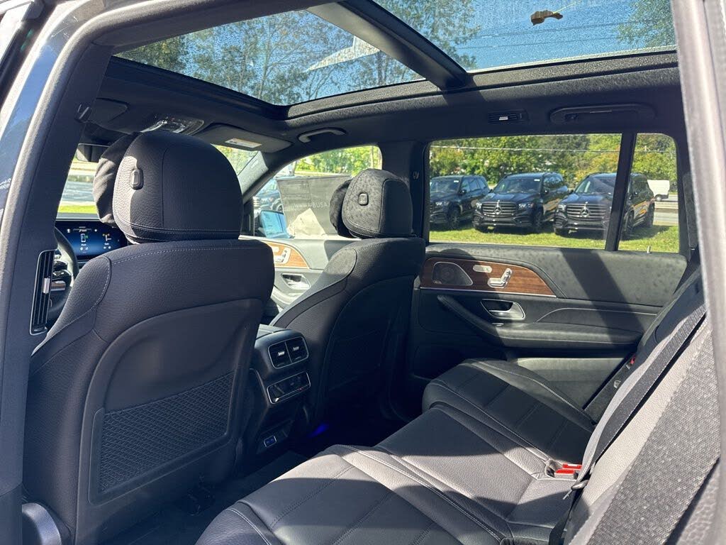 2026 Mercedes-Benz GLS