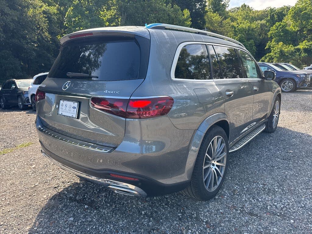 2026 Mercedes-Benz GLS