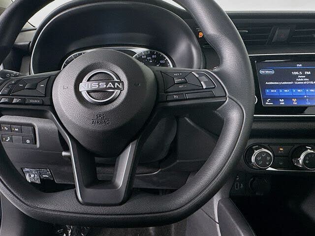 2025 Nissan Kicks