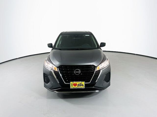 2025 Nissan Kicks