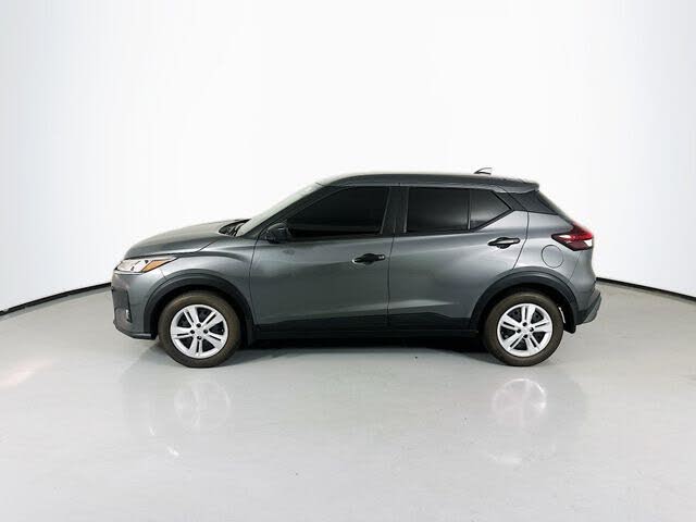 2025 Nissan Kicks