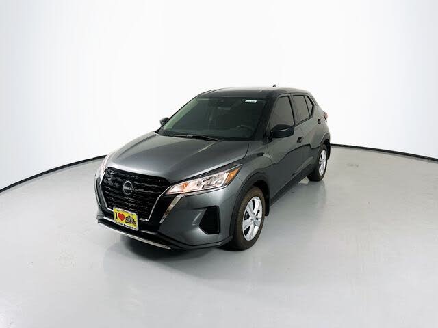 2025 Nissan Kicks