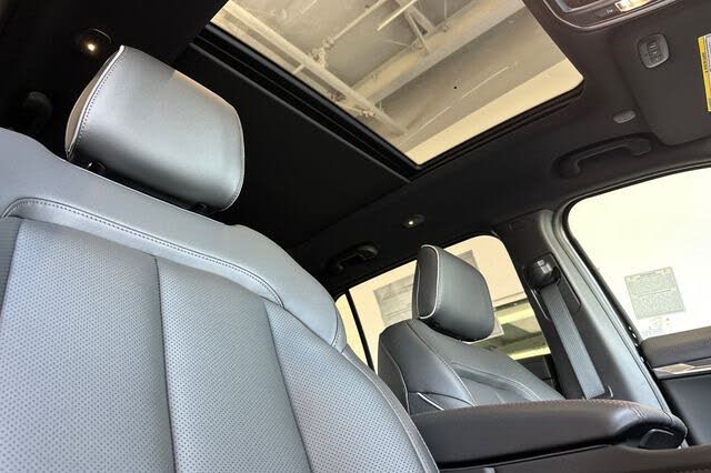 2025 Jeep Wagoneer S