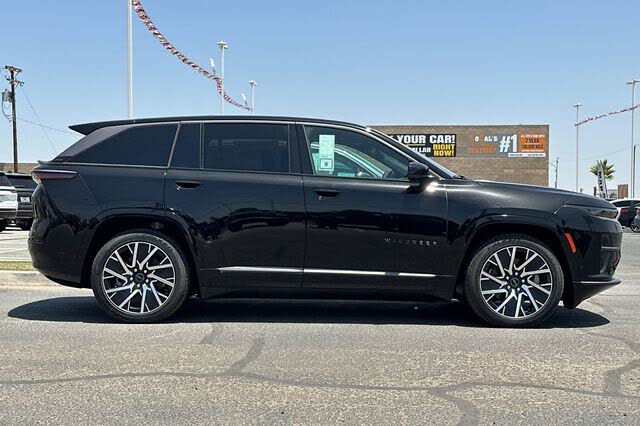 2025 Jeep Wagoneer S