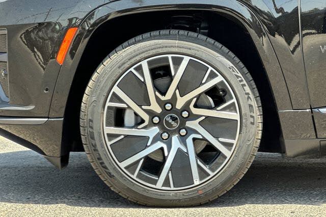 2025 Jeep Wagoneer S