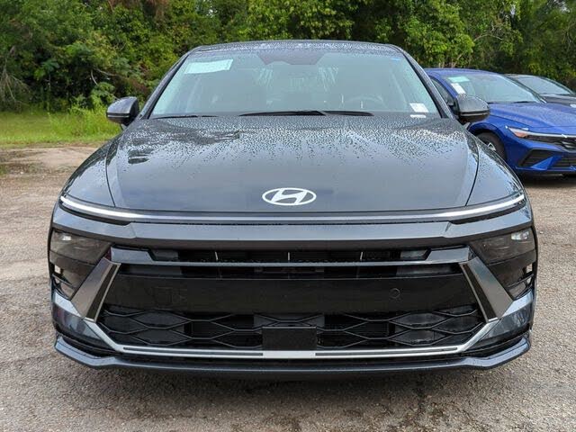 2025 Hyundai Sonata Hybrid