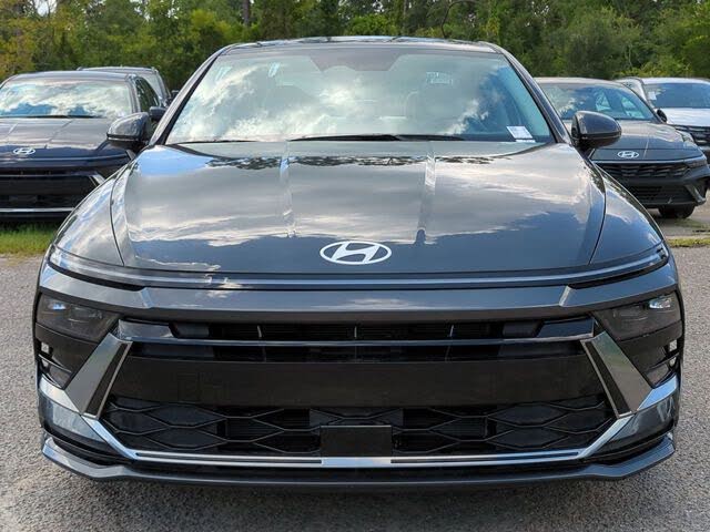 2025 Hyundai Sonata Hybrid