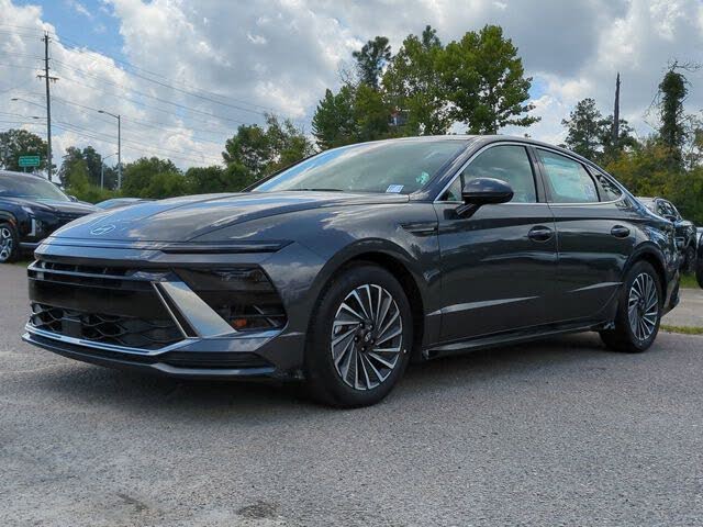 2025 Hyundai Sonata Hybrid