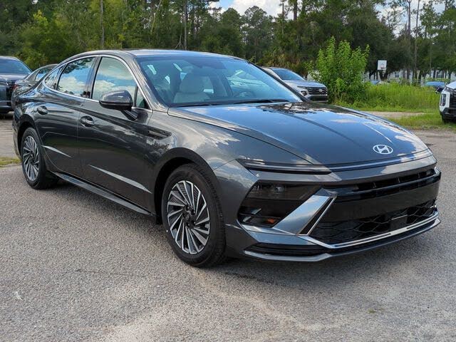 2025 Hyundai Sonata Hybrid