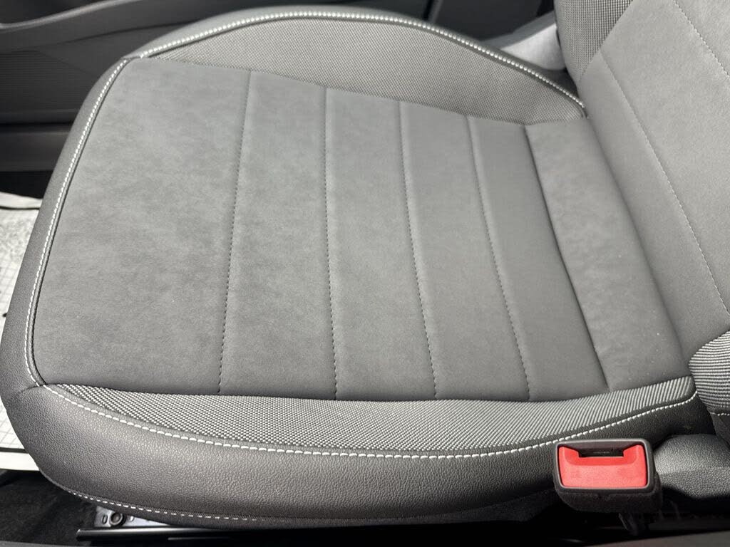 2024 Volkswagen Taos