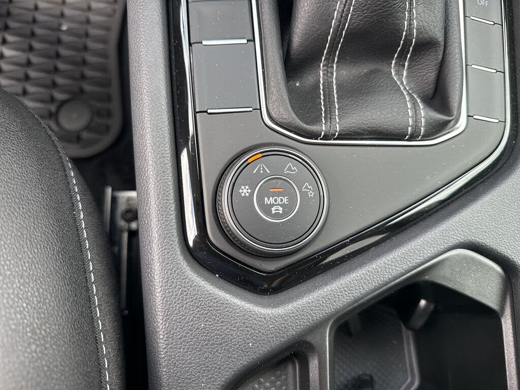 2024 Volkswagen Taos