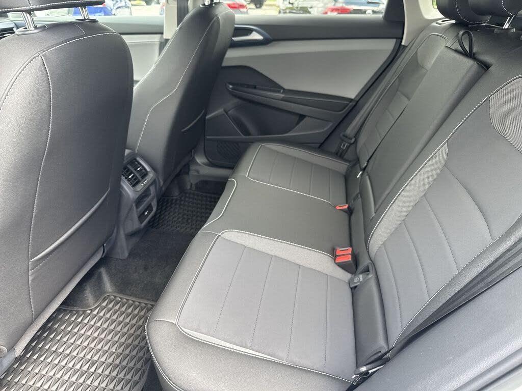 2024 Volkswagen Taos