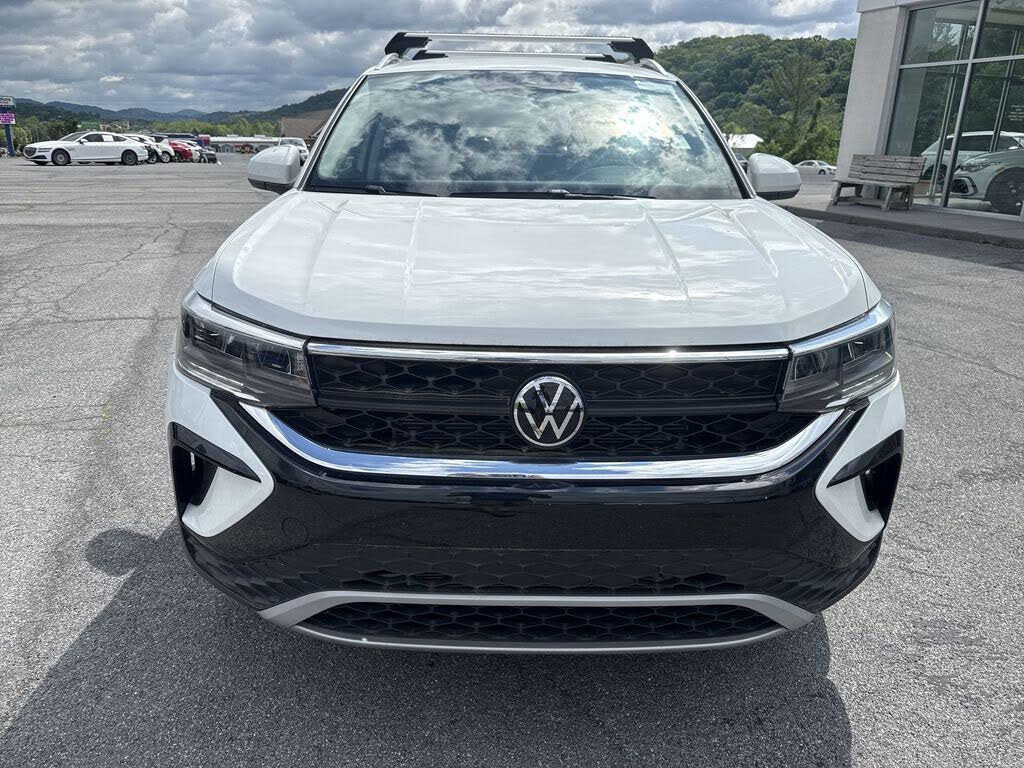 2024 Volkswagen Taos