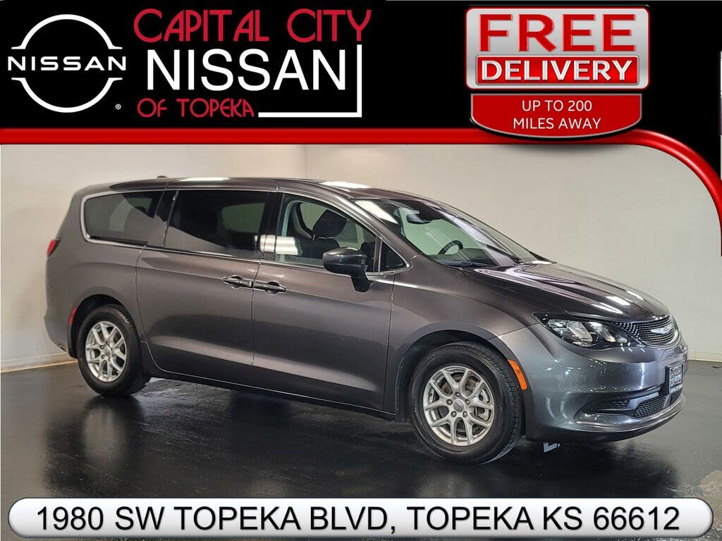 2023 Chrysler Voyager