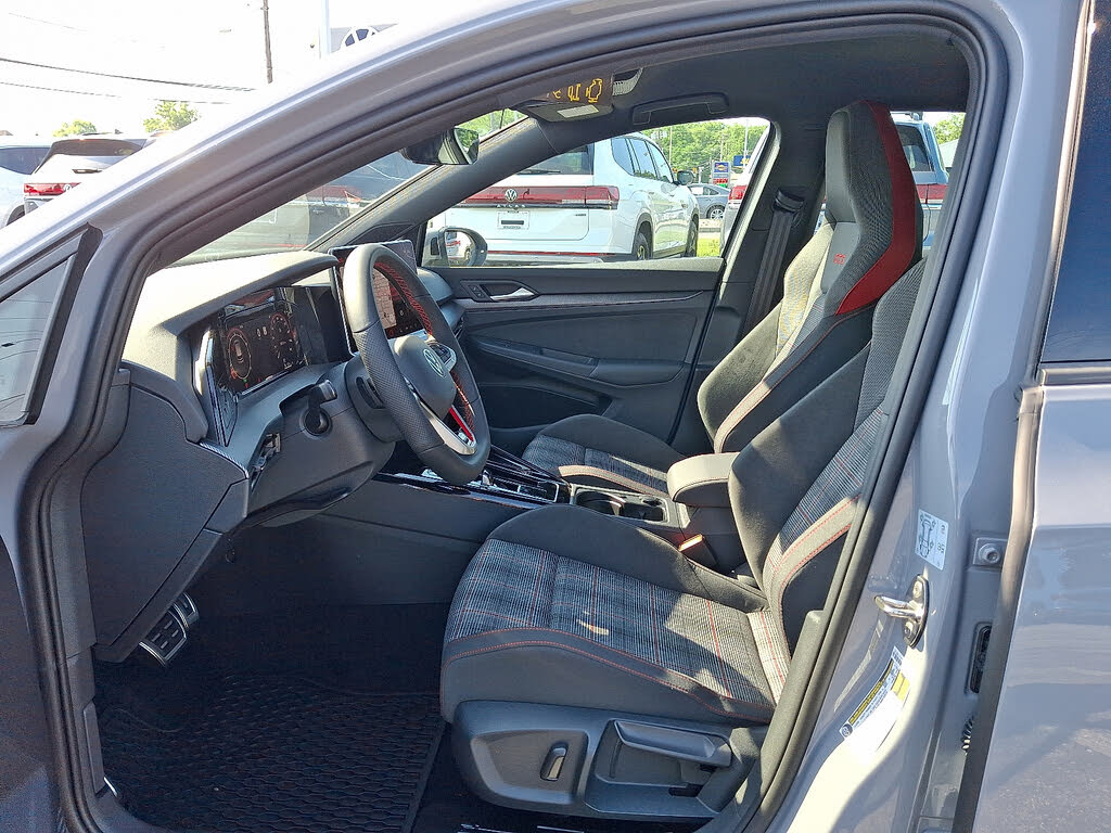 2025 Volkswagen Golf GTI