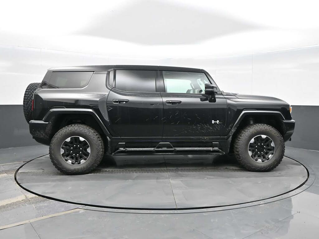 2024 GMC HUMMER EV