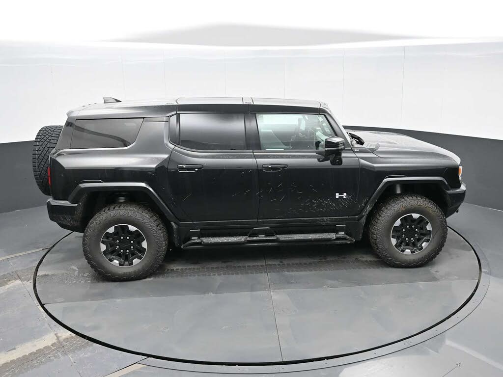 2024 GMC HUMMER EV