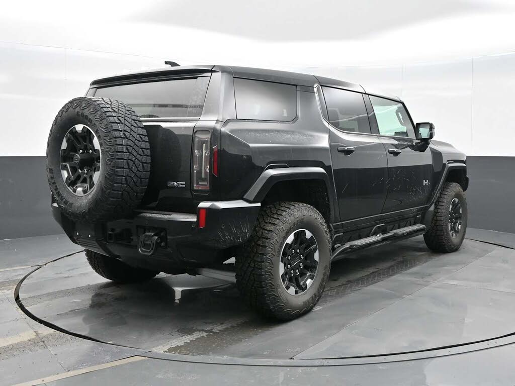 2024 GMC HUMMER EV