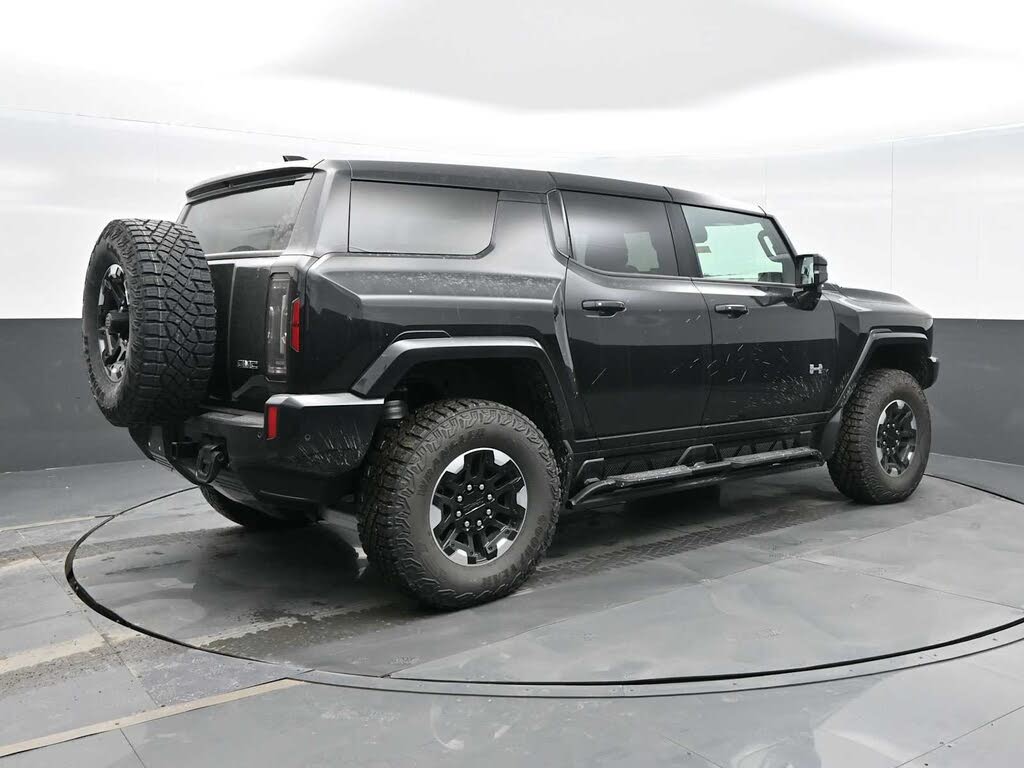 2024 GMC HUMMER EV