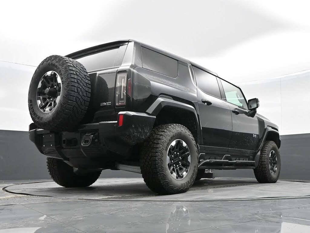 2024 GMC HUMMER EV