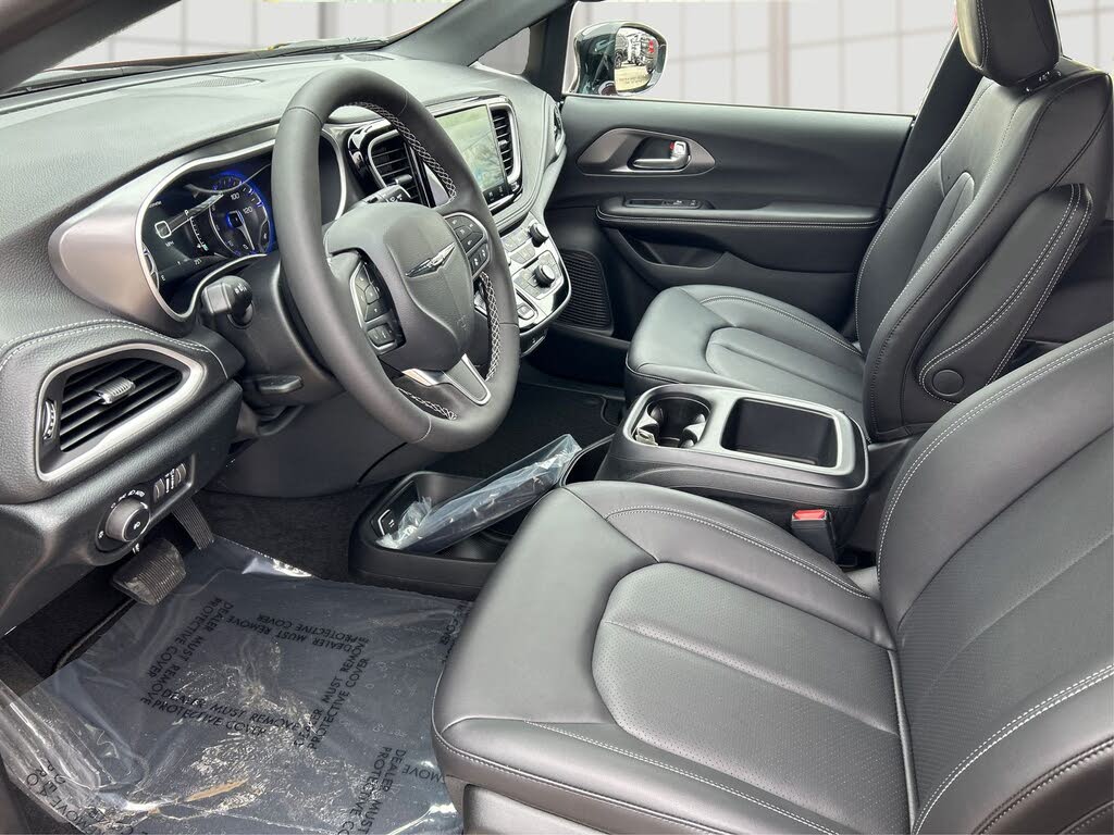 2026 Chrysler Pacifica