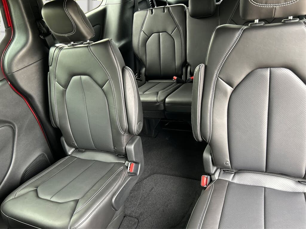 2026 Chrysler Pacifica