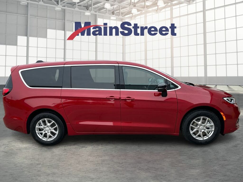 2026 Chrysler Pacifica