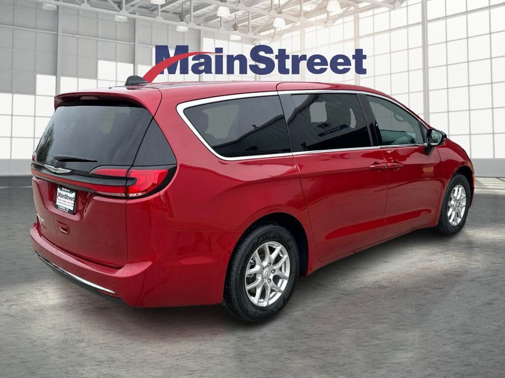 2026 Chrysler Pacifica