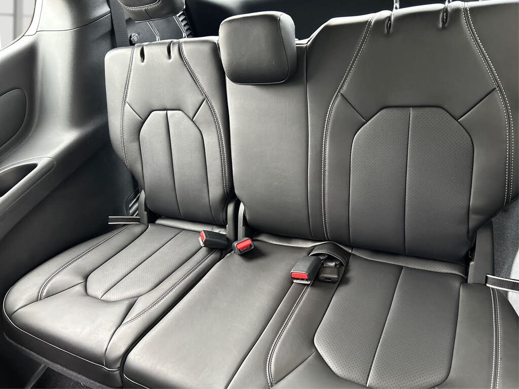 2026 Chrysler Pacifica