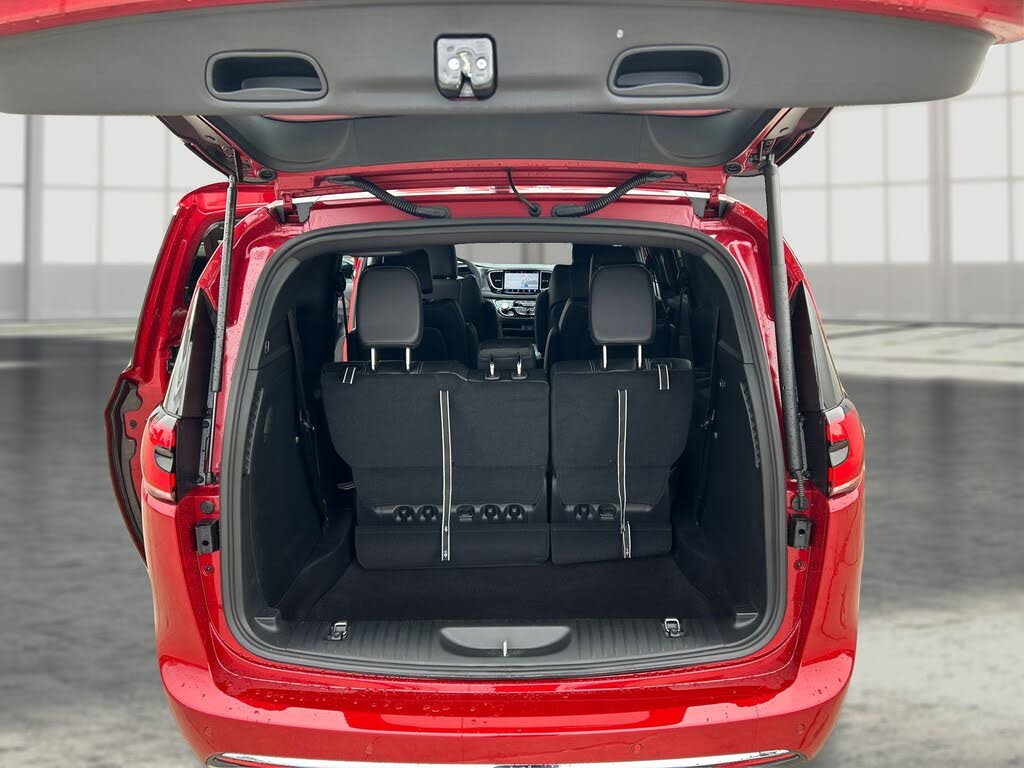 2026 Chrysler Pacifica