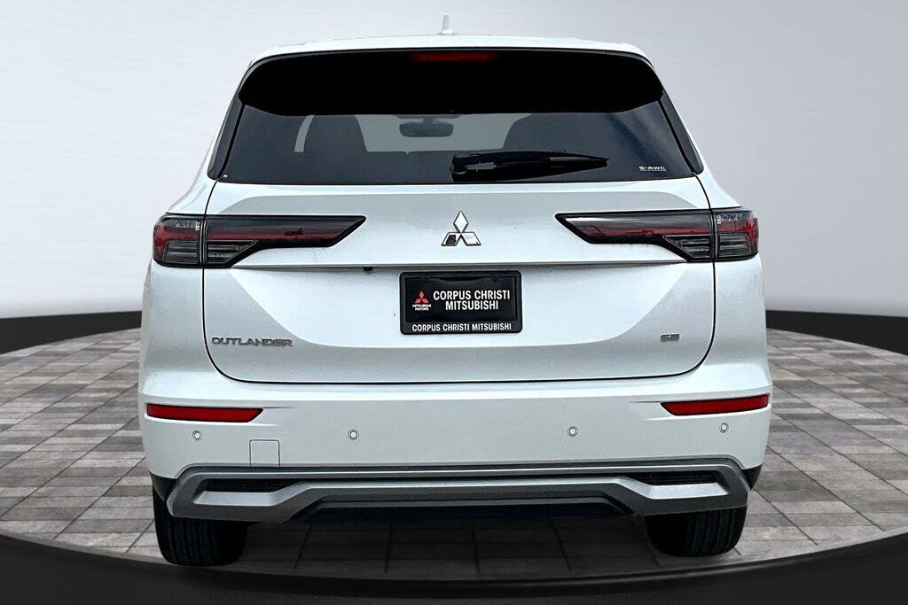 2026 Mitsubishi Outlander