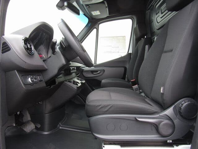 2025 Mercedes-Benz Sprinter