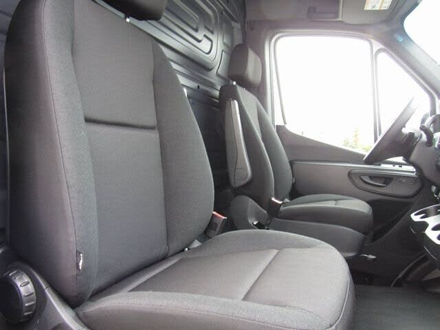 2025 Mercedes-Benz Sprinter