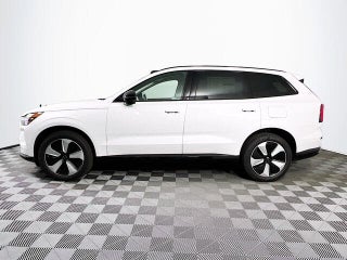 2025 Volvo EX90