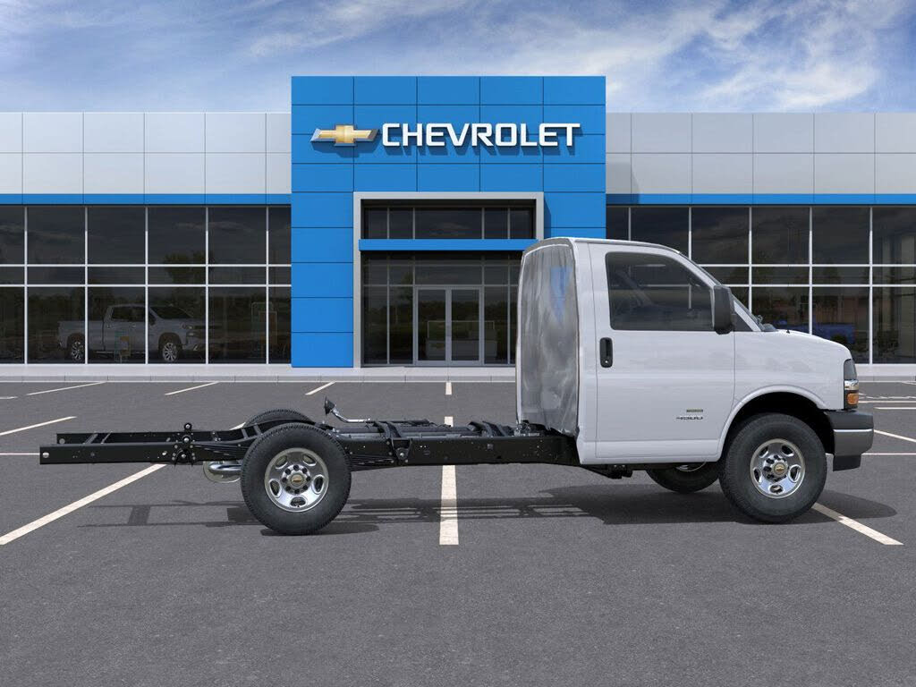 2025 Chevrolet Express