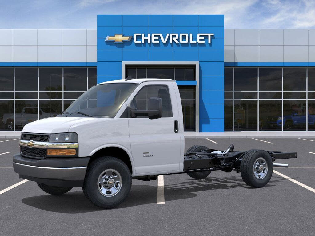 2025 Chevrolet Express