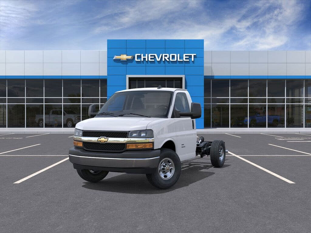2025 Chevrolet Express