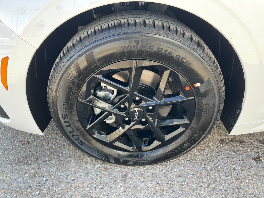 2026 Kia K5