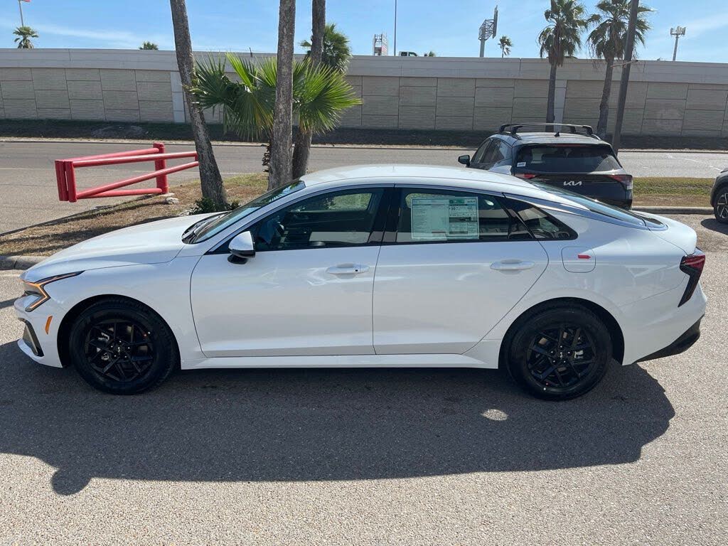 2026 Kia K5