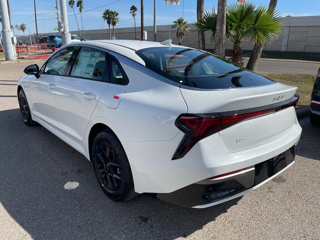2026 Kia K5