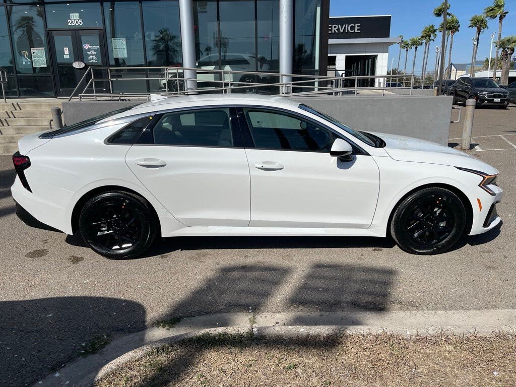 2026 Kia K5