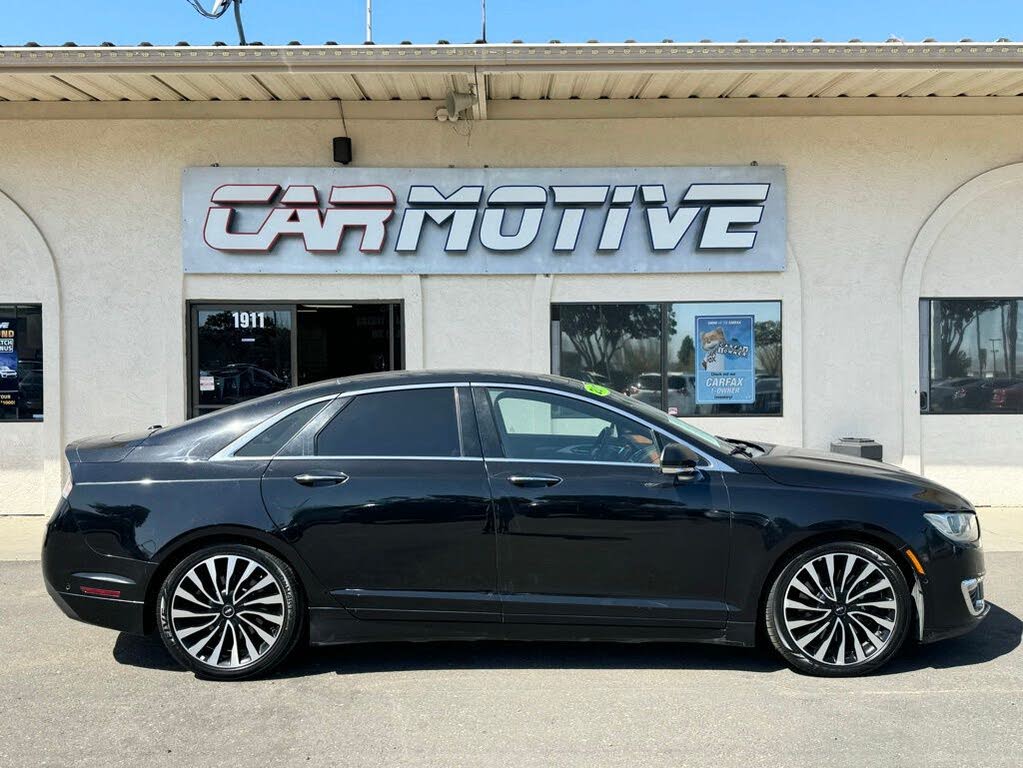2017 Lincoln MKZ