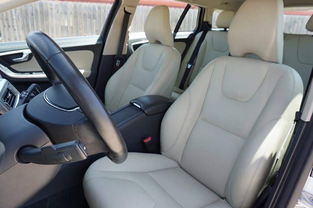 2017 Volvo V60