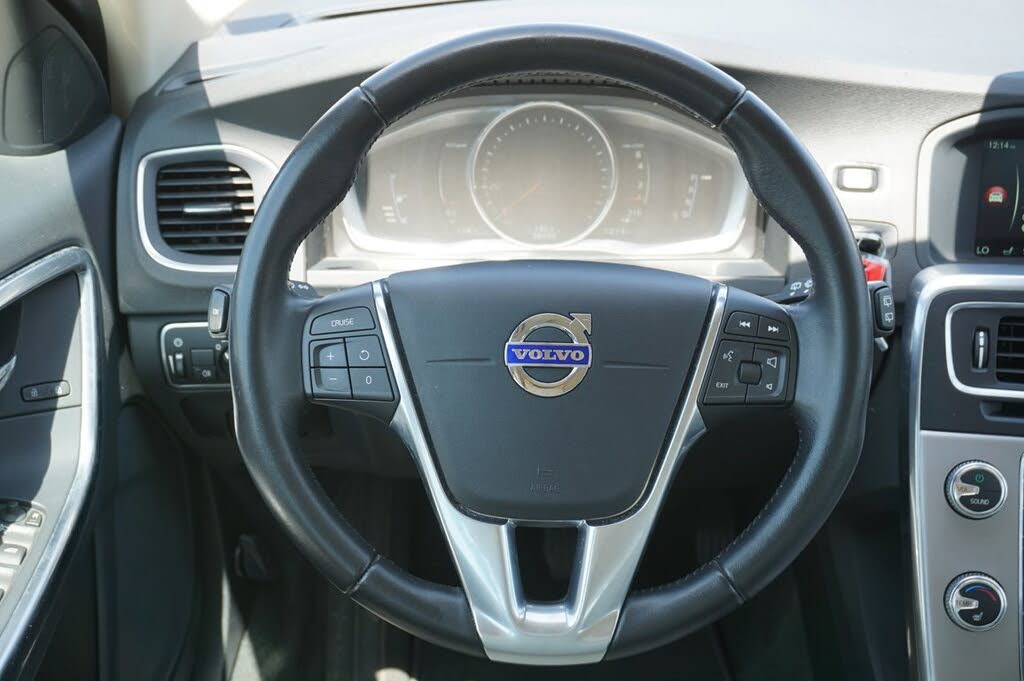 2017 Volvo V60