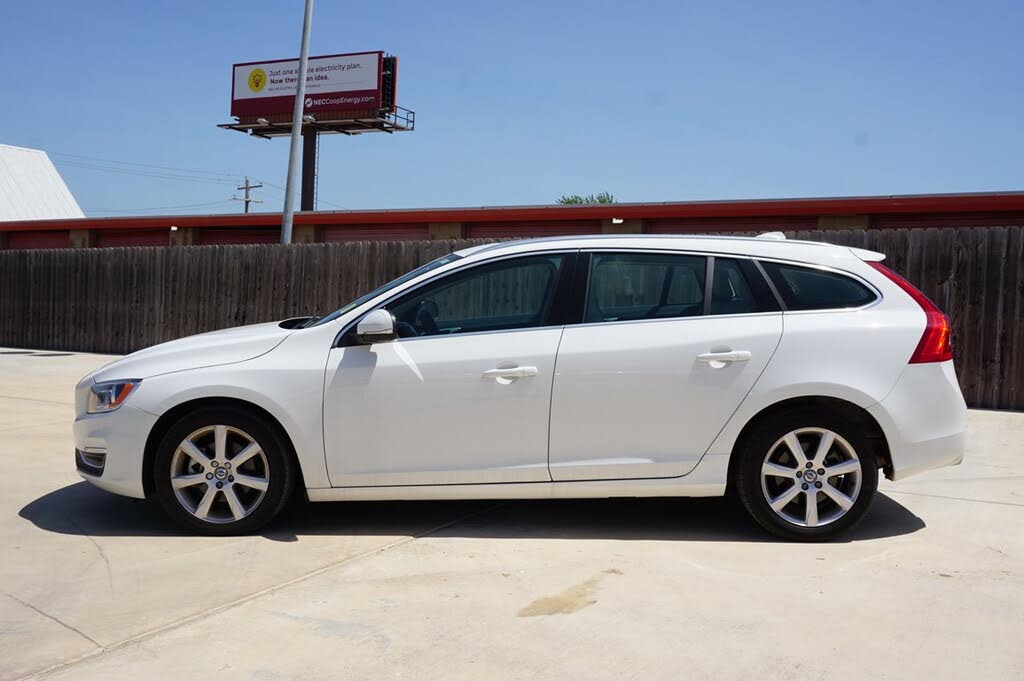 2017 Volvo V60